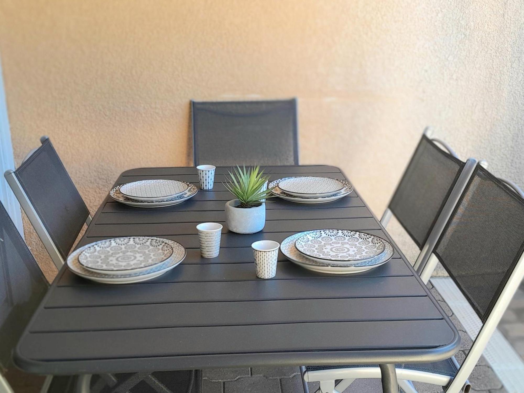Charmante Villa Patio Avec Terrasse : Proche Plages Et Centre, Ideale Pour 4 Personnes - Fr-1-239-789 Capbreton Εξωτερικό φωτογραφία