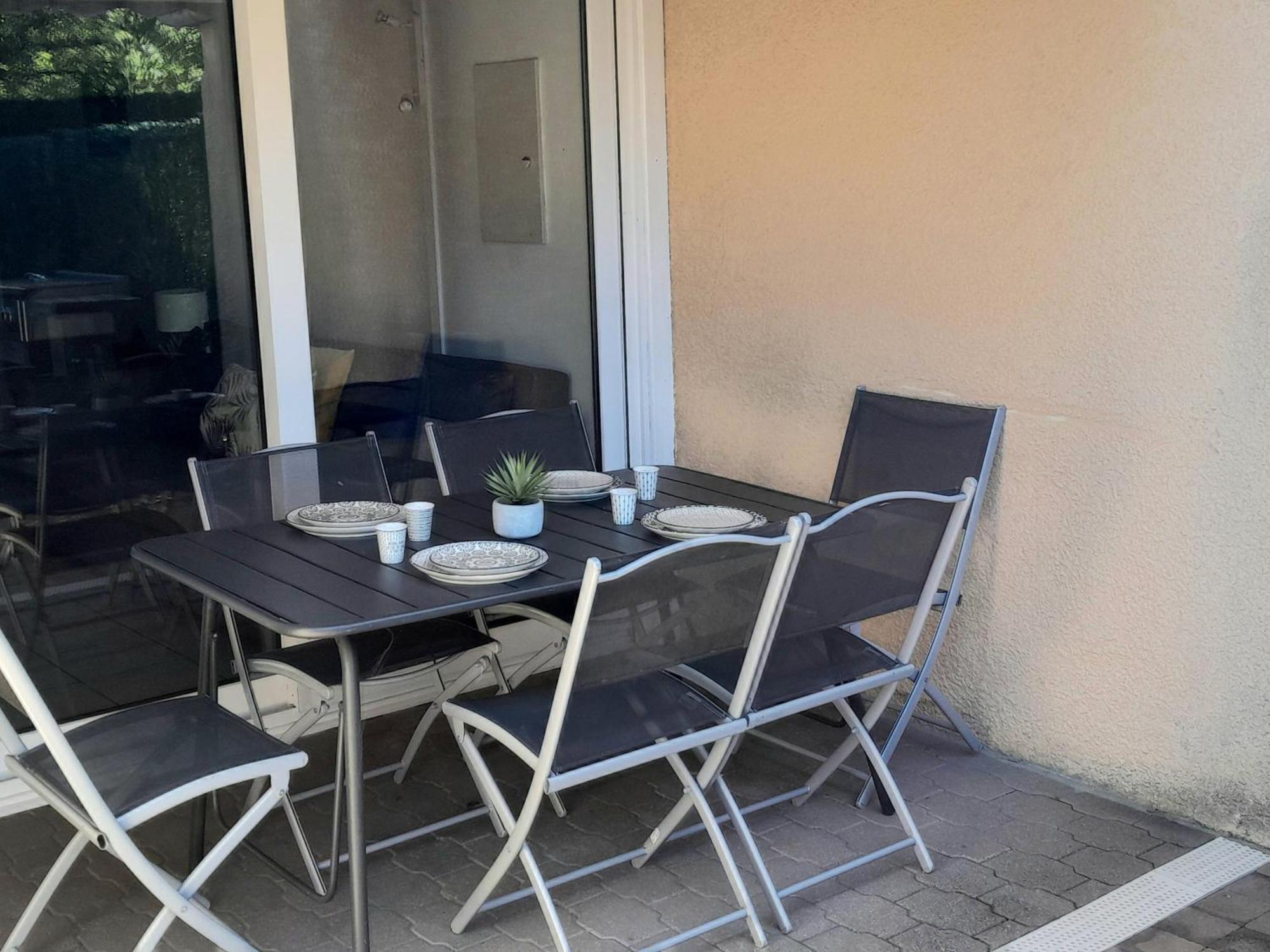 Charmante Villa Patio Avec Terrasse : Proche Plages Et Centre, Ideale Pour 4 Personnes - Fr-1-239-789 Capbreton Εξωτερικό φωτογραφία